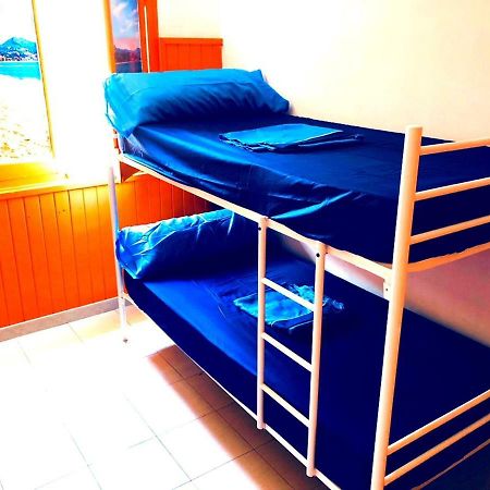 מאלגה Larios Cool Hostel מראה חיצוני תמונה